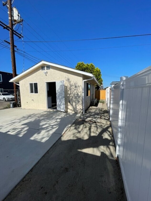 Primary Photo - Newer Construction in Rolando Park!!!