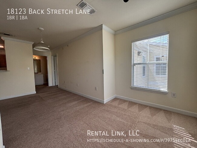 Building Photo - 18123 Back Stretch Ln