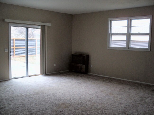 Foto del edificio - 4434 Murphy Ave