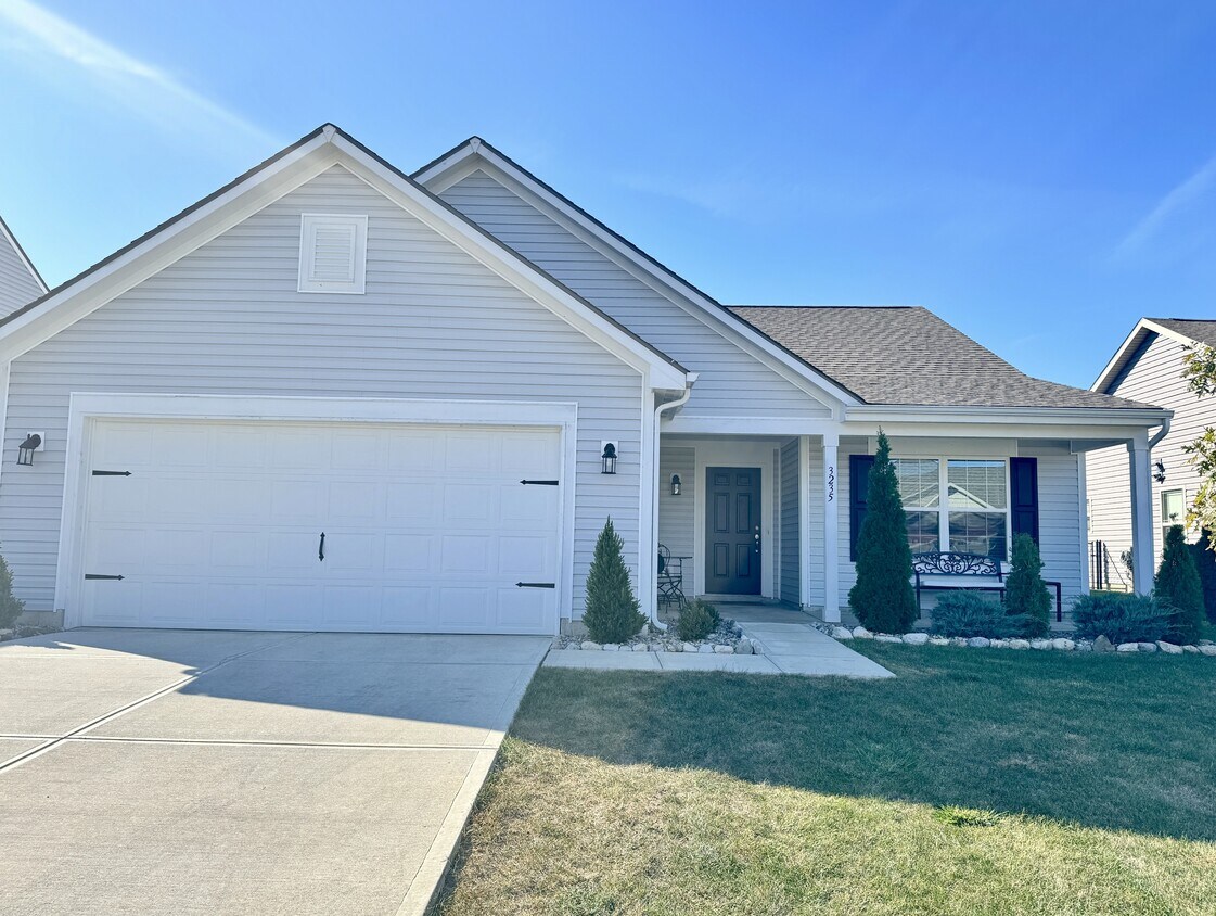 Foto principal - 3235 Sandwalk Dr