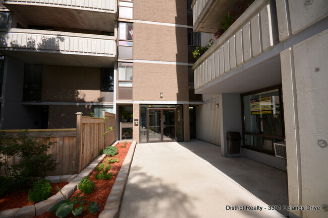 Building Photo - Gilboa Place