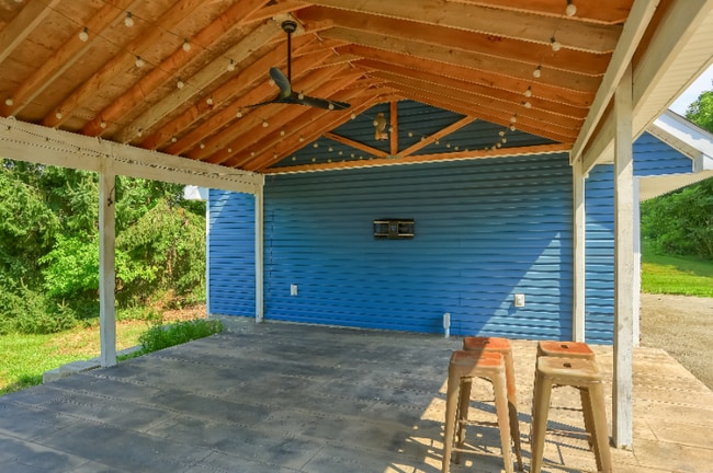 Building Photo - 1060 Cherry Hill Rd