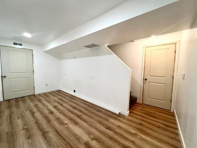 Building Photo - 8593 W Meadow Bank Wy