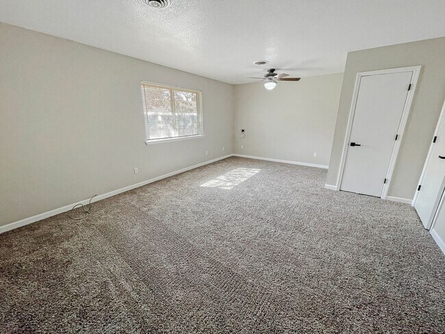 Foto del edificio - 4101-4107 North Grimes Street