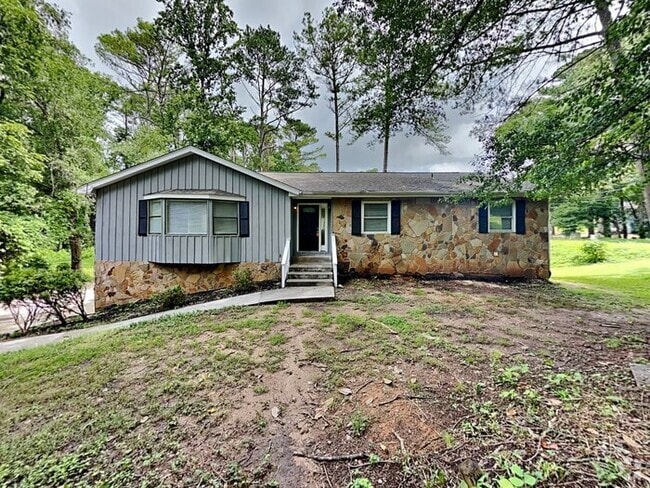 Building Photo - 756 Four Winds Ln