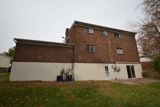 Foto del edificio - 35 Wesleyan Ct