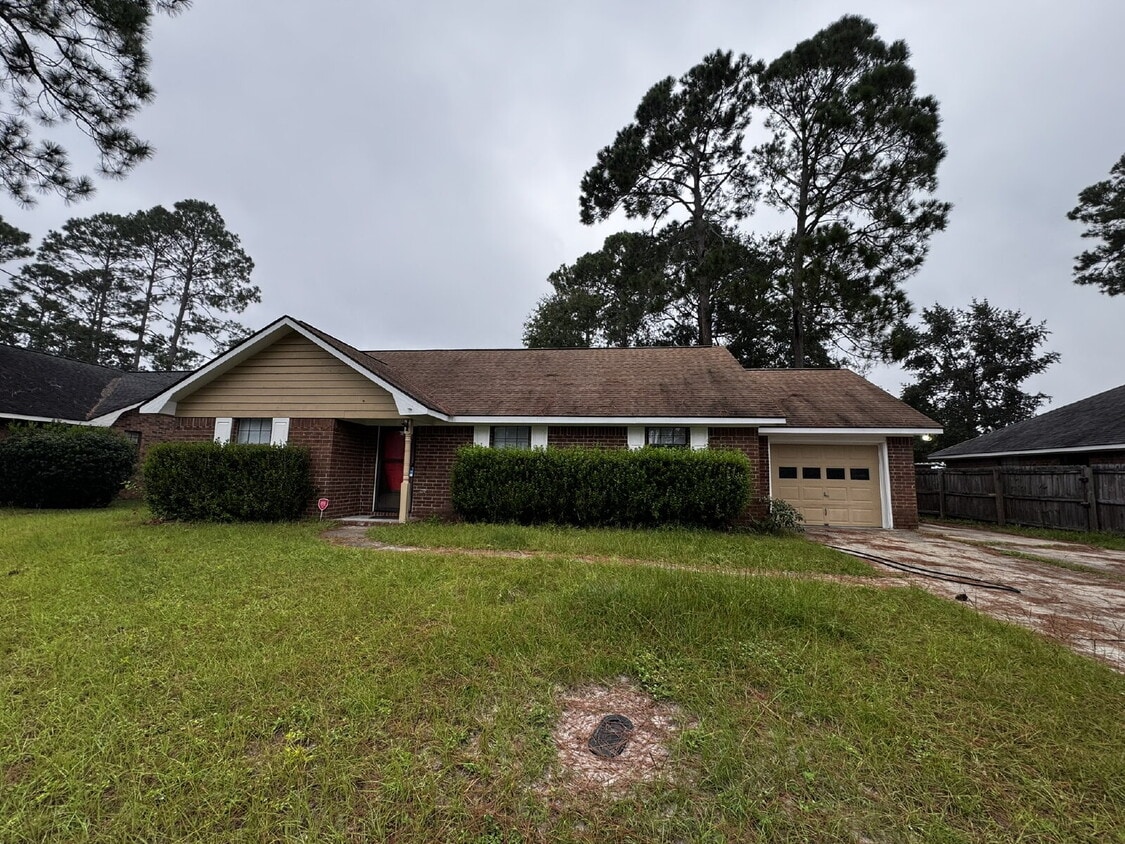 Primary Photo - Home for Rent