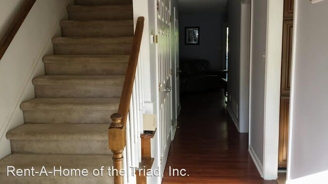 Building Photo - 2 br, 2.5 bath House - 3716 Greenes Crossing