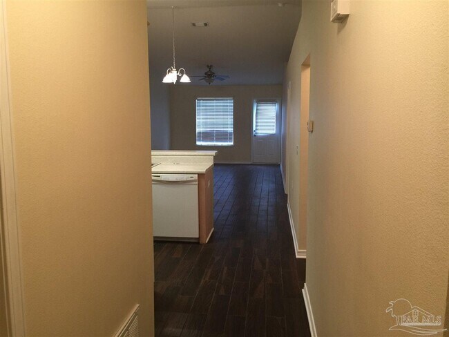 Foto del edificio - 7934 Stonebrook Dr