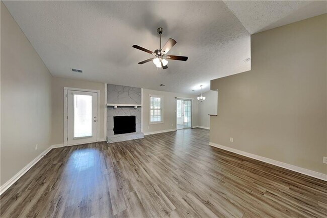 Building Photo - 4019 River Rock Way