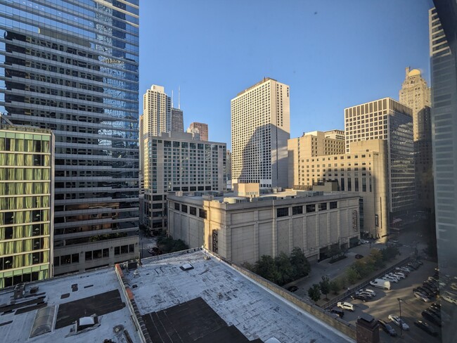 Building Photo - 440 N Wabash Ave
