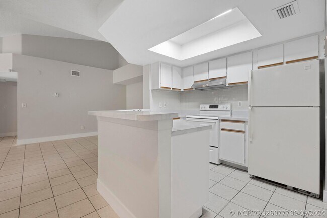 Building Photo - 9166 W Atlantic Blvd