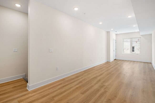 Building Photo - 5217 1/2 Warren Street, 1
