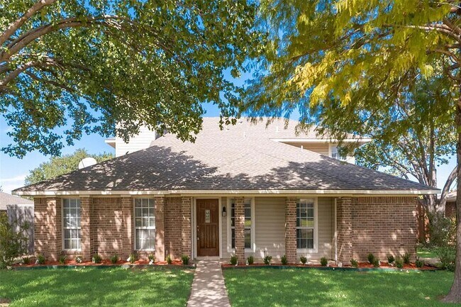 Building Photo - 1202 Elder
