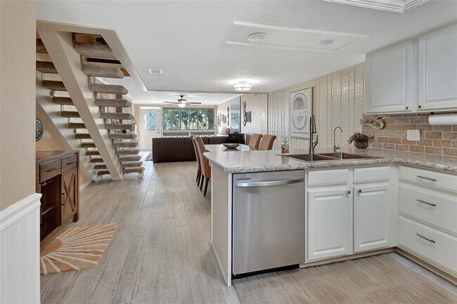 Foto del edificio - 2329 River Ridge Rd