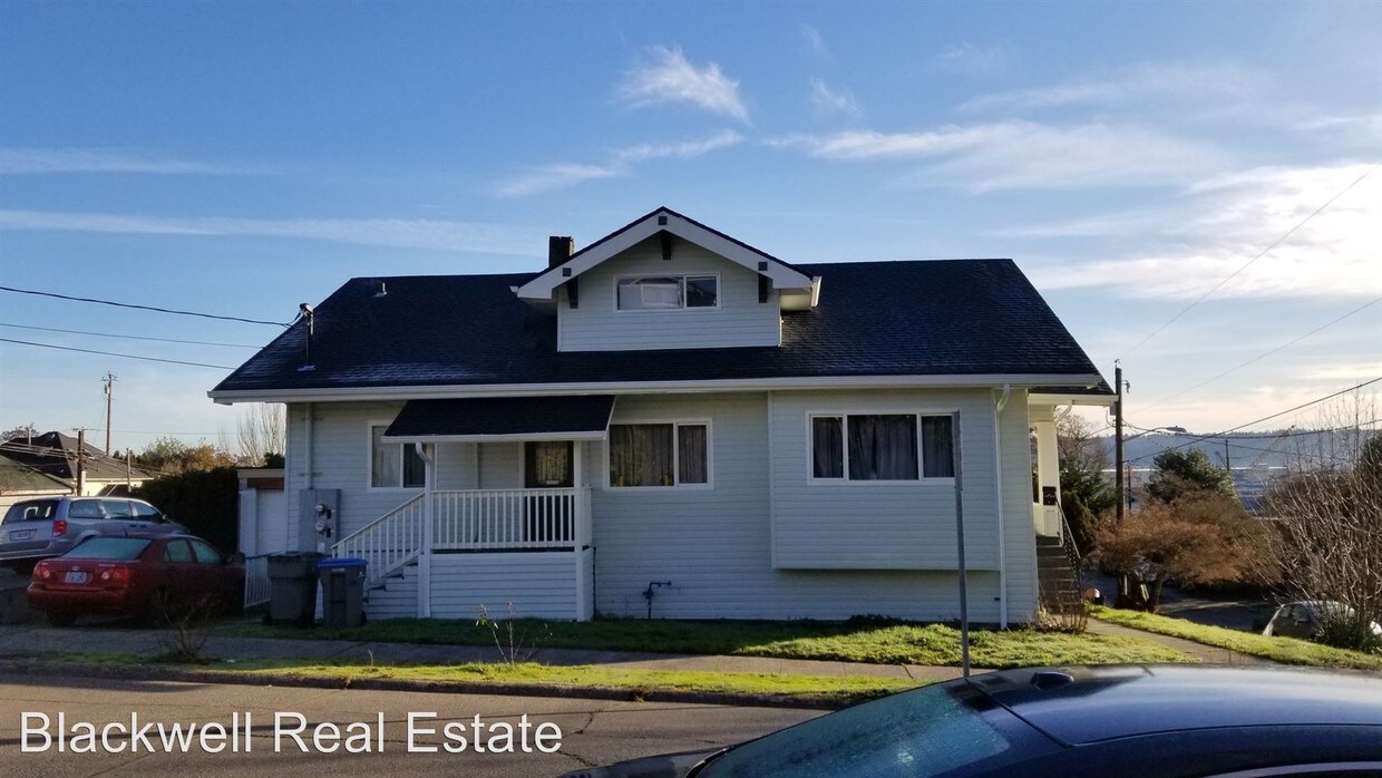 Foto principal - 1230 Gregory Way