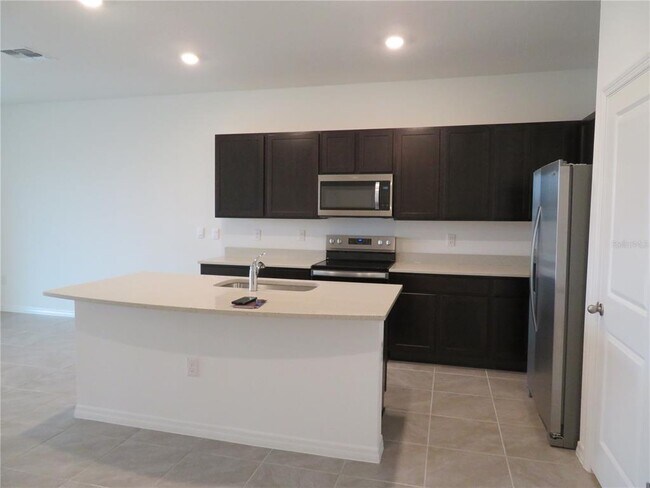 Foto del edificio - 17212 Bigleaf Mahogany Ln