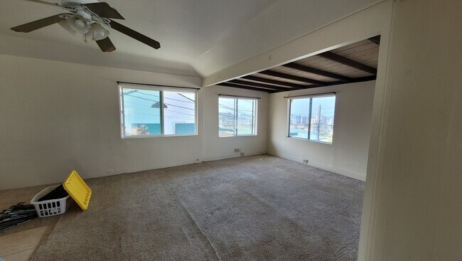 Foto del edificio - 1156 Alewa Dr