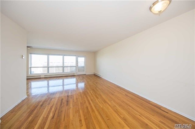 Foto del edificio - 750 Lido Blvd
