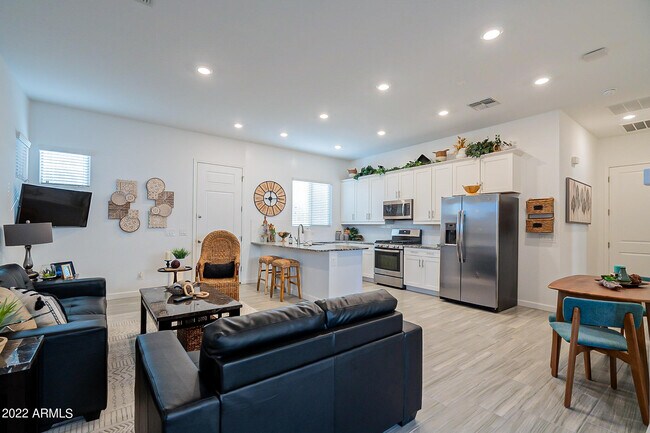 Building Photo - 22327 E Desert Spoon Dr