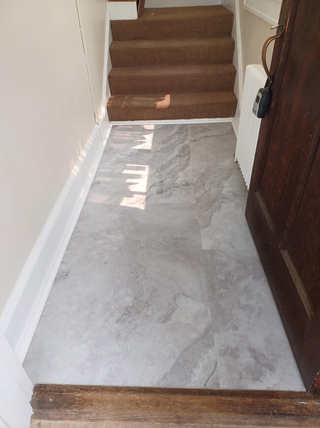 Foto del edificio - 18 E Clifford St