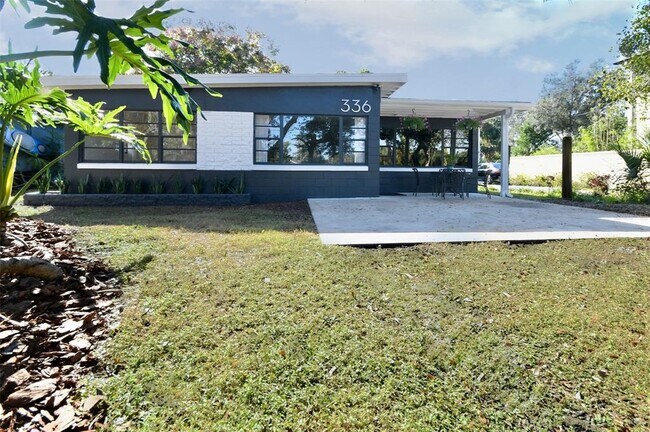 Building Photo - 336 Bunker Pl