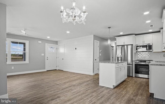 Foto del edificio - 34648 Pepper Rd