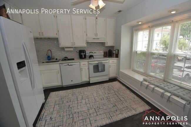 Building Photo - 1438 Harwick Ct