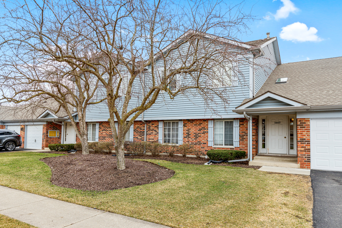 Primary Photo - 1665 Commodore Ct