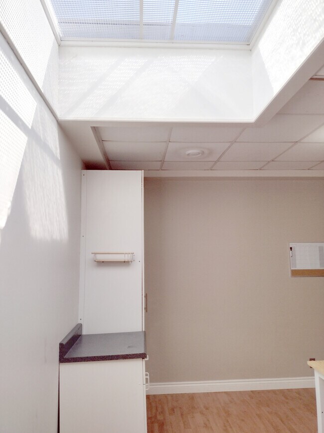 Photo du bâtiment - 1962 Gerrard St E