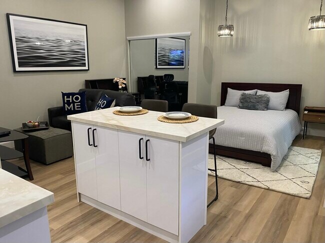 Foto del edificio - 13880 Kerry Ln