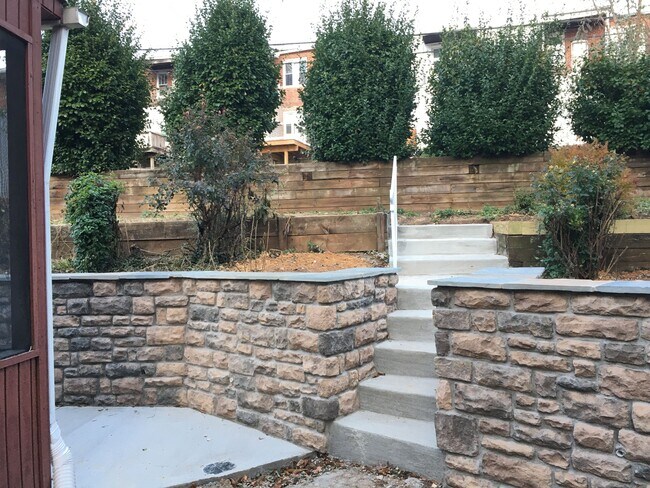 Terraced Garden - 4211 Elsa Ter Apartments