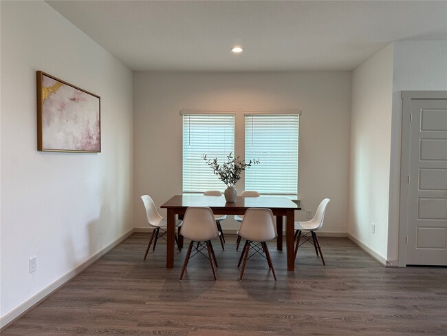 Building Photo - 12545 Walmgate Ct