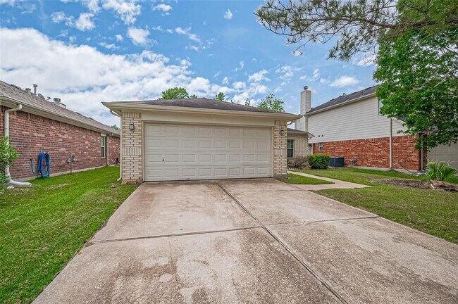 Foto del edificio - 18139 Flower Grove Ct