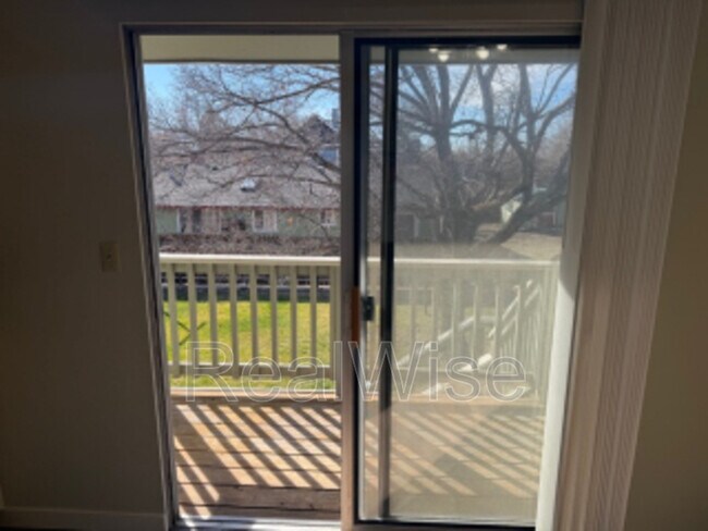 Foto del edificio - 217 NW 7th St