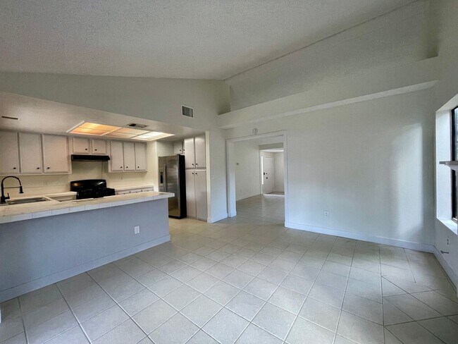 Foto del edificio - Cozy 3 Bedroom 2 Bathroom Home in El Cajon!