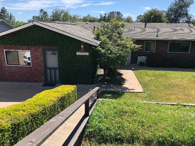 Foto del edificio - 10231 Buena Vista Dr