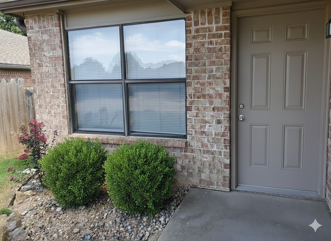 Building Photo - 1646 N Dawn Dr