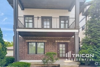 Building Photo - 1234 Hillwood Private Cove
