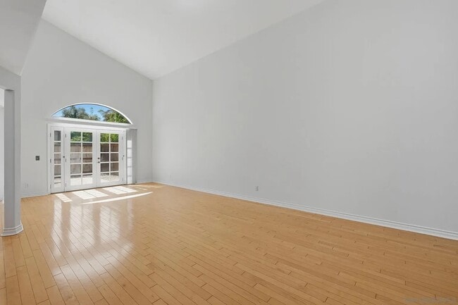 Building Photo - 3511 Milford Pl