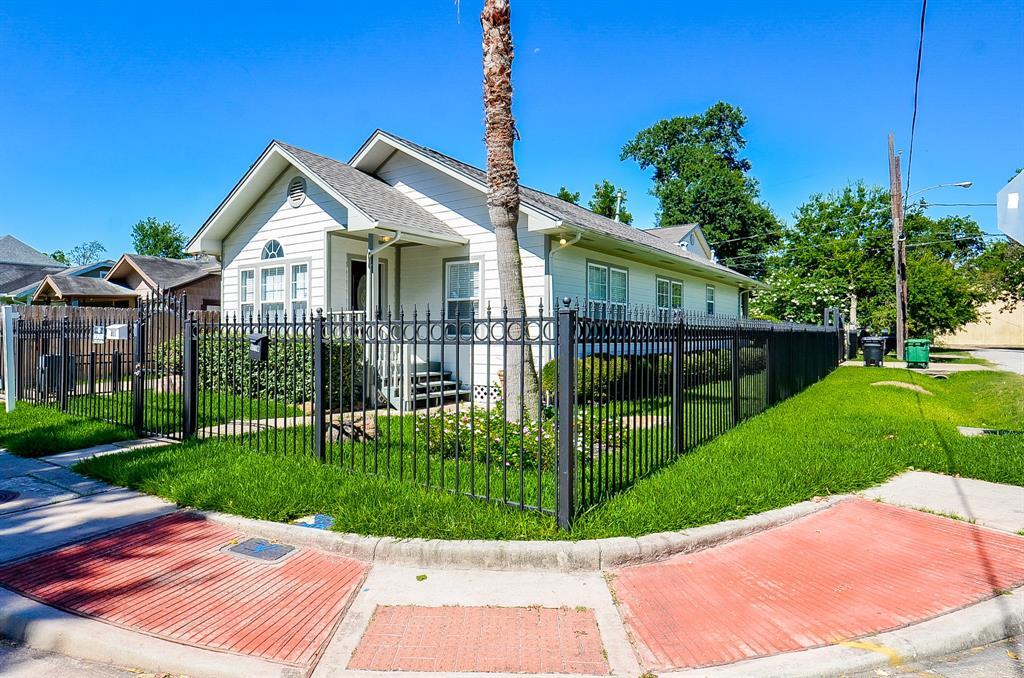 Foto principal - 811 Tabor St