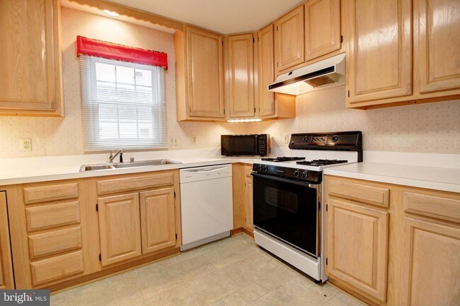 Foto del edificio - 2493-2495 Five Shillings Rd