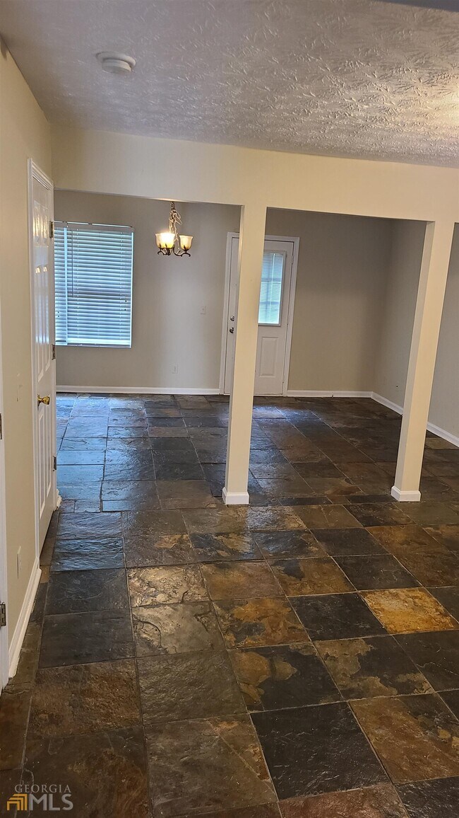 Building Photo - 3808 Waldrop Ln