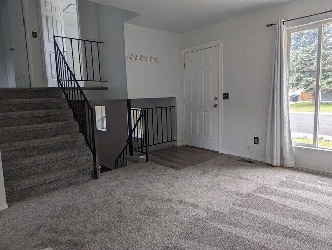Foto del edificio - Newly updated 3/2 in North Longmont!