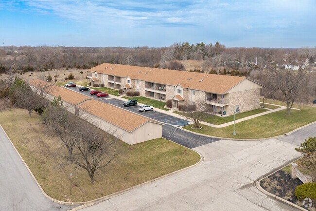 7969 Tyler St - White Pines