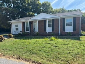 Building Photo - 1430 Clayton Ct