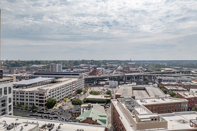 Building Photo - Flats at 14th