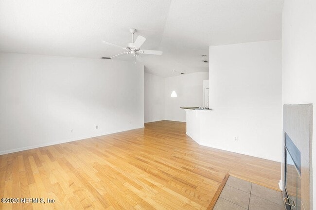 Building Photo - 168 Jardin De Mer Pl