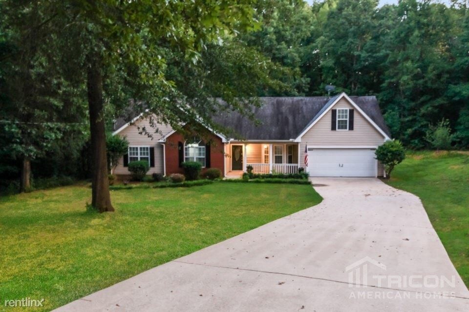 150 Alcovy Forest Dr