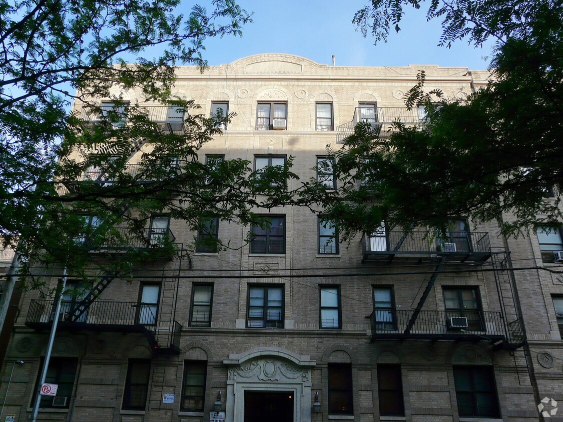 3011 - 3021 Heath Ave - 3011-3021 Heath Ave